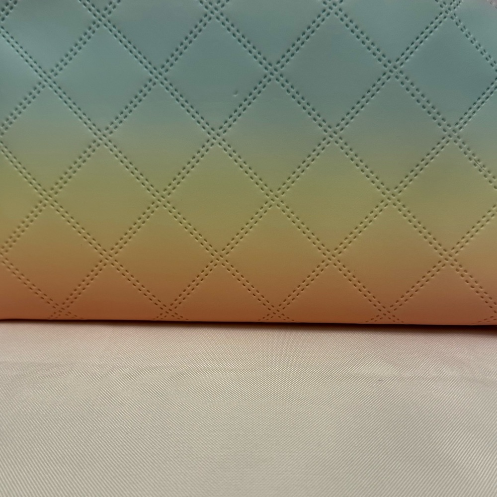 Juicy Couture Travel Cosmetic Makeup Bag - NWT - Picture 9 of 12
